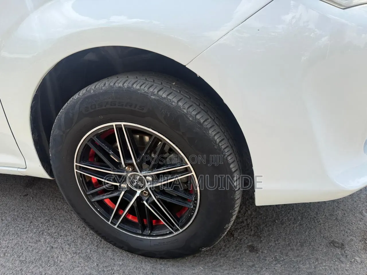 Toyota Corolla Fielder 2017 White