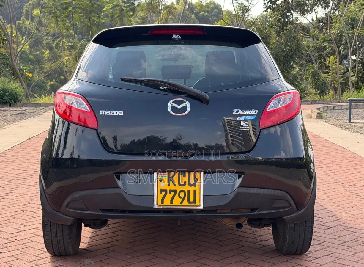 Mazda Demio 2012 Black