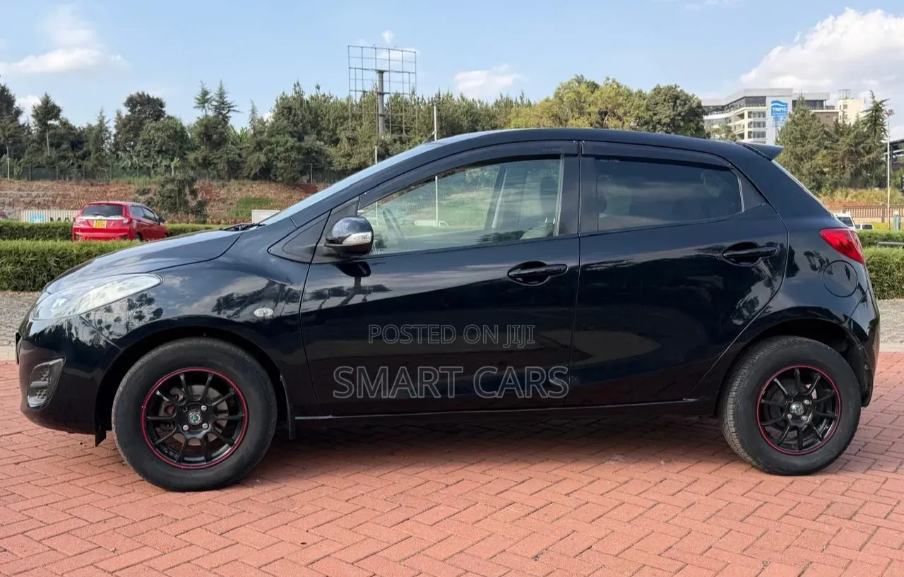 Mazda Demio 2012 Black