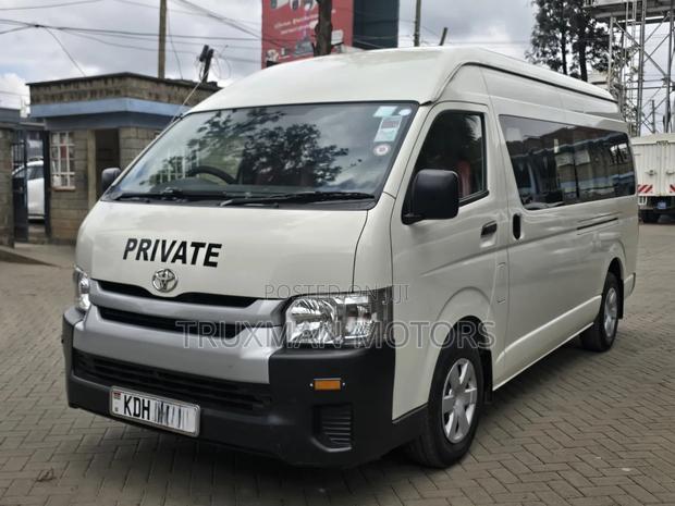 Toyota HiAce 2020 White