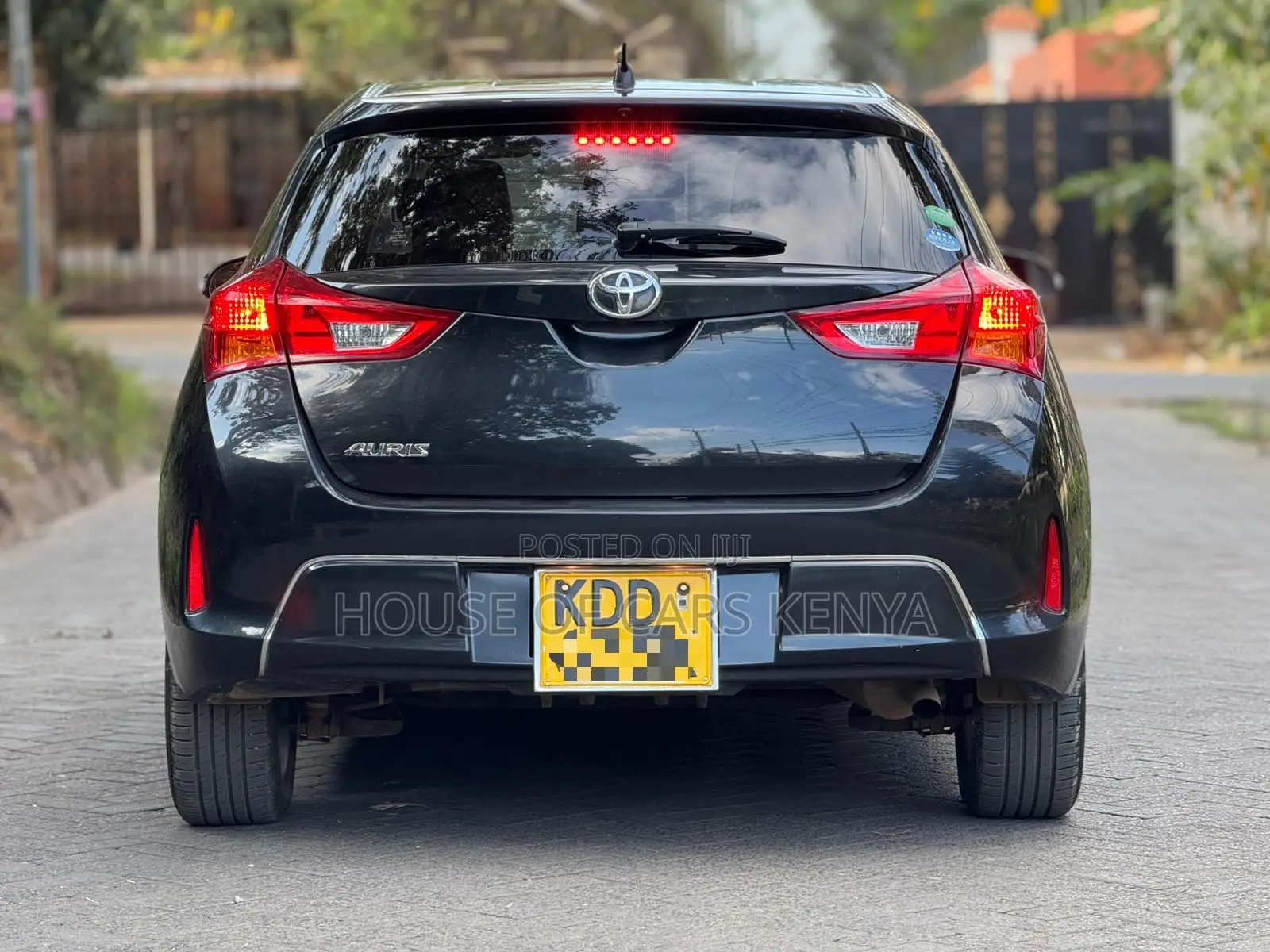 Toyota Auris 2015 Black