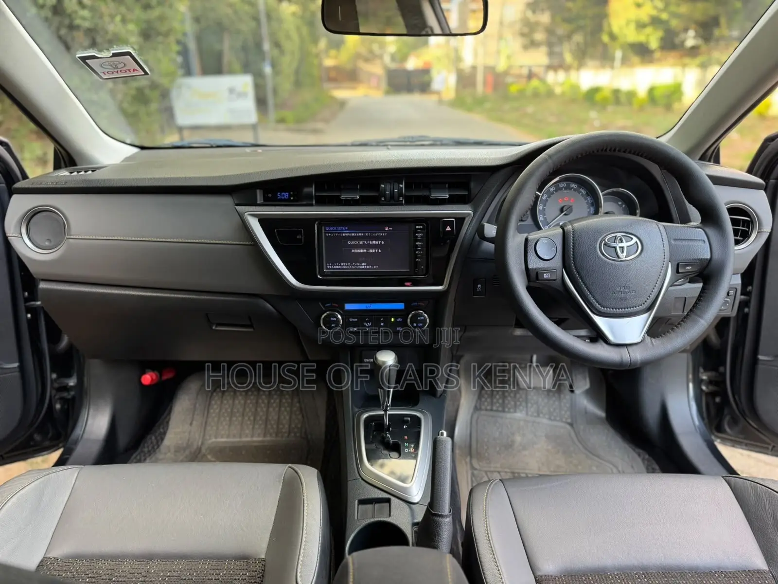 Toyota Auris 2015 Black