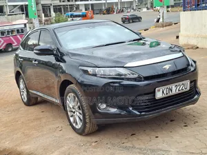 Toyota Harrier 2.0 2016 Black