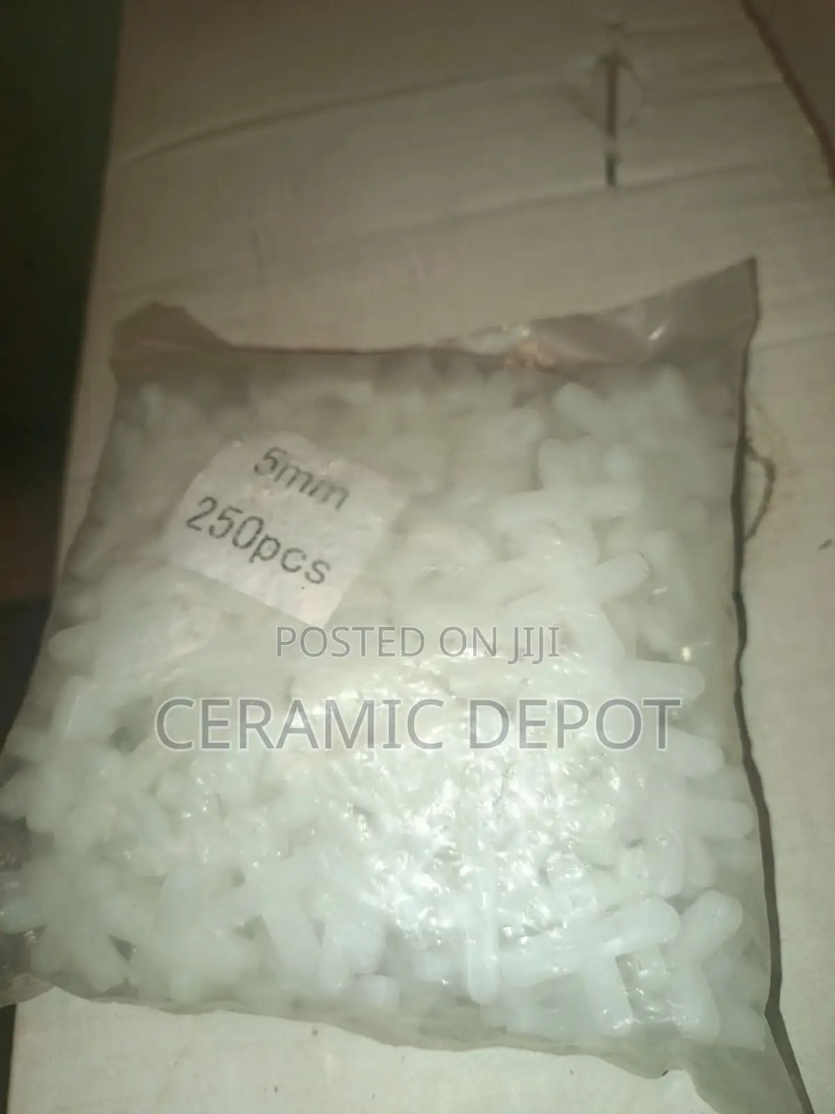 Tile Spacer 5mm 200pcs
