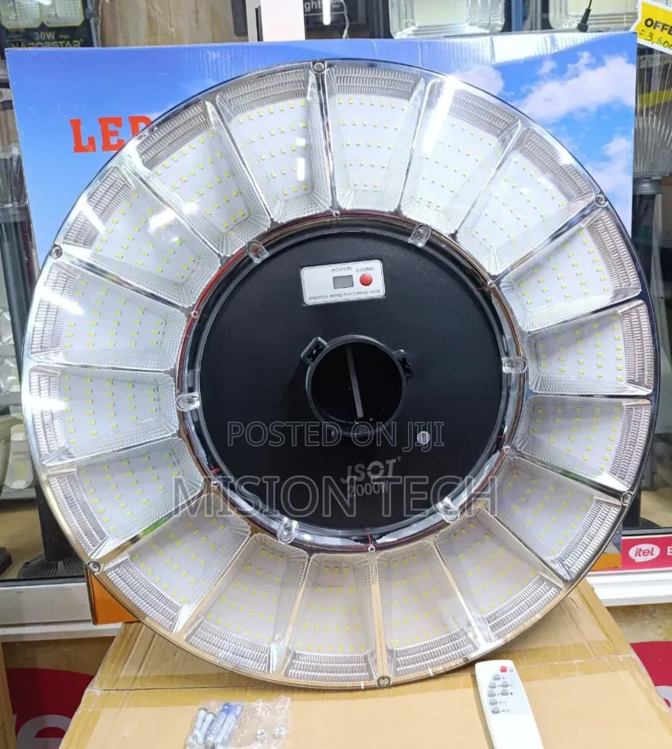2000W UFO Solar Round Street Light