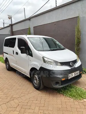 Nissan NV200 2009 White