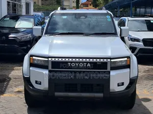 Toyota Land Cruiser Prado 2.7 2024 White