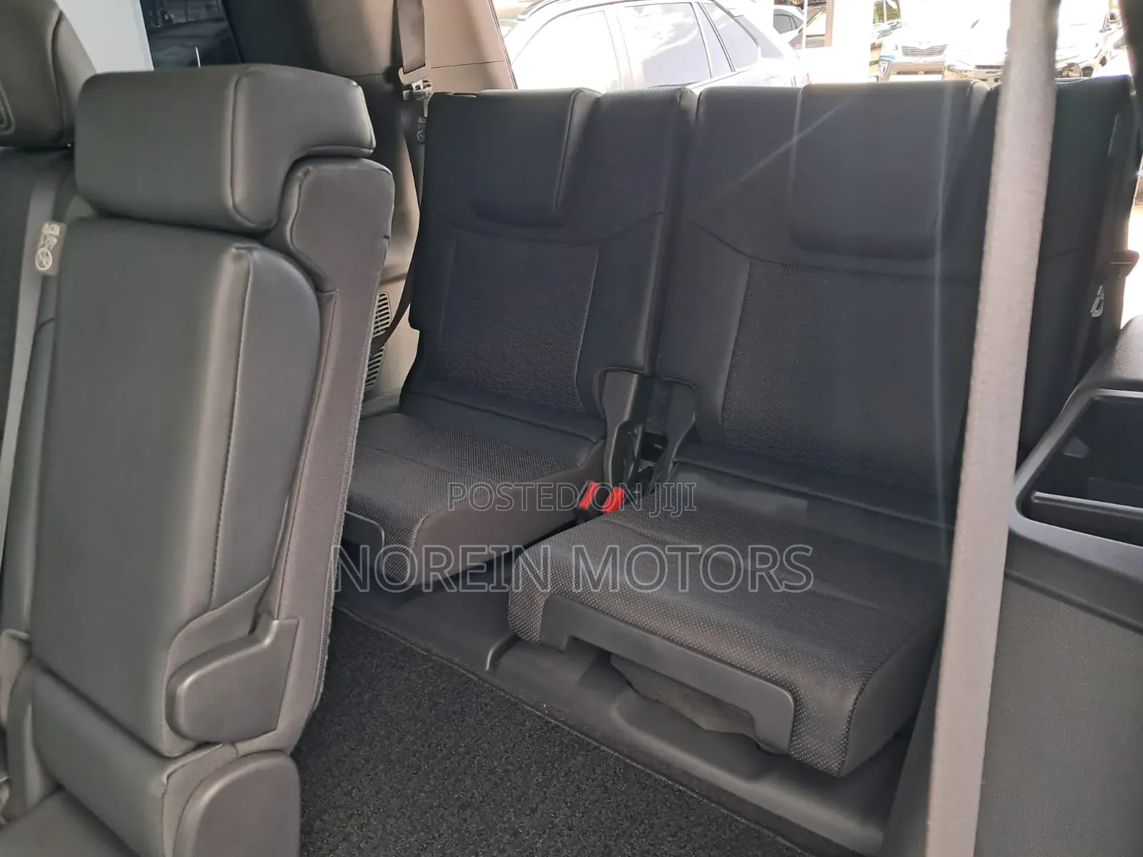 Toyota Land Cruiser Prado 2.7 2024 White