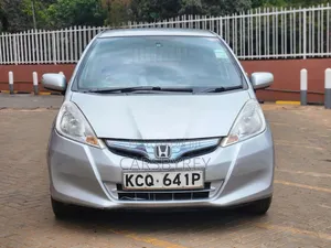 Honda Fit 2012 Silver
