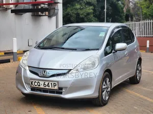 Honda Fit 2012 Silver