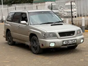 Subaru Forester SF 2.5 L 2001 Beige