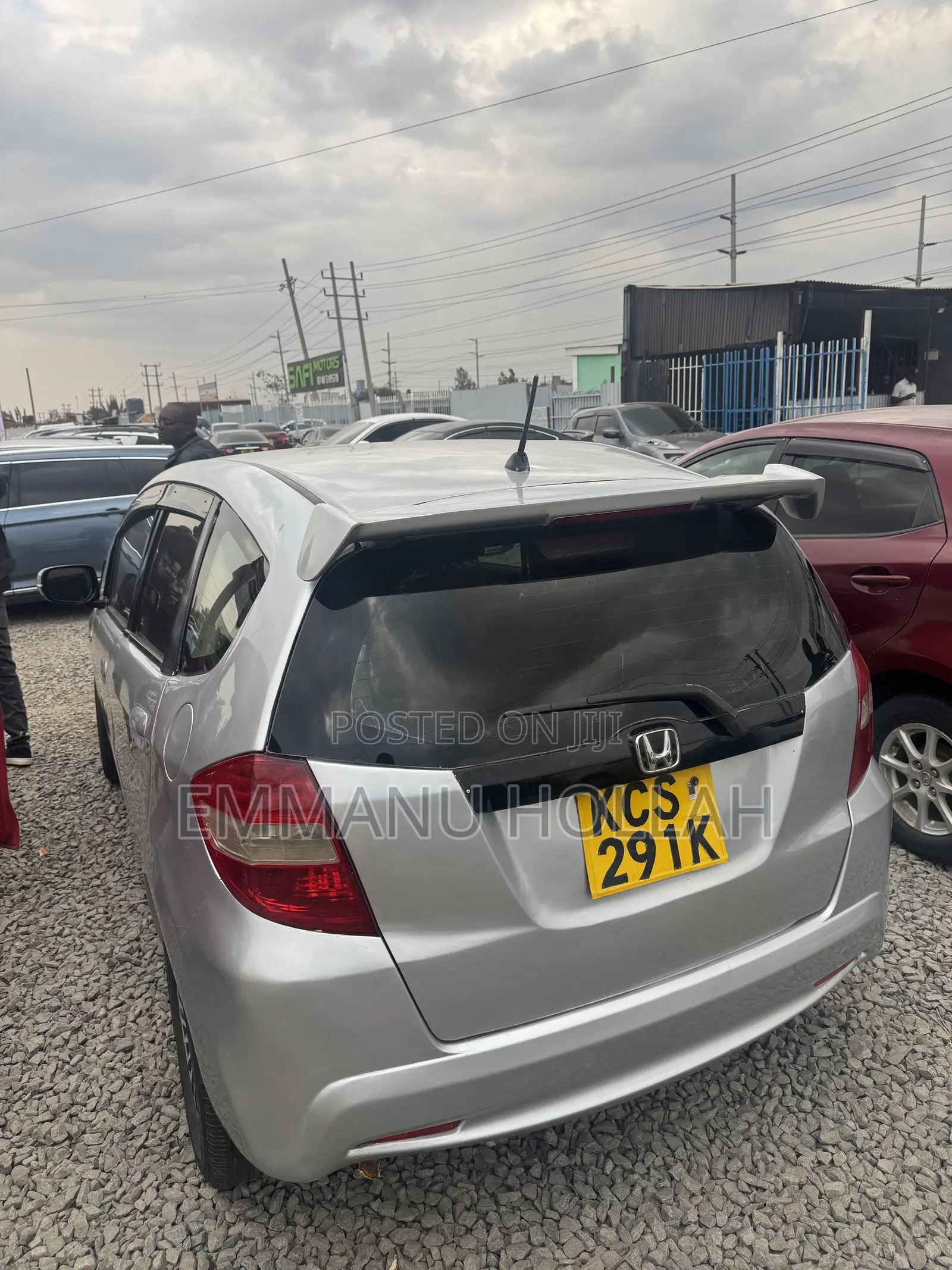 Honda Fit Automatic 2011 Silver