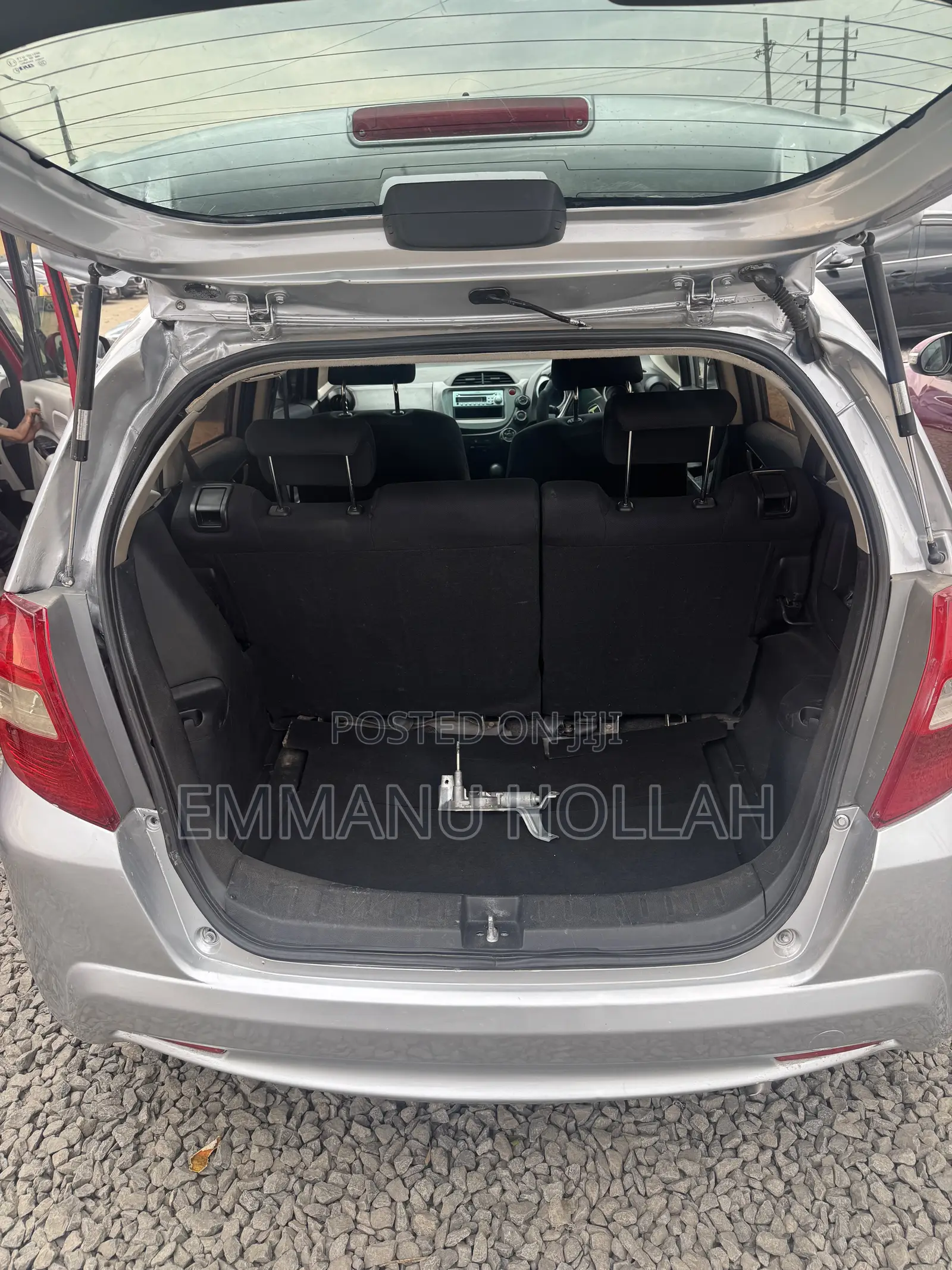Honda Fit Automatic 2011 Silver