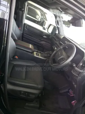 New Toyota Land Cruiser 2025 Black