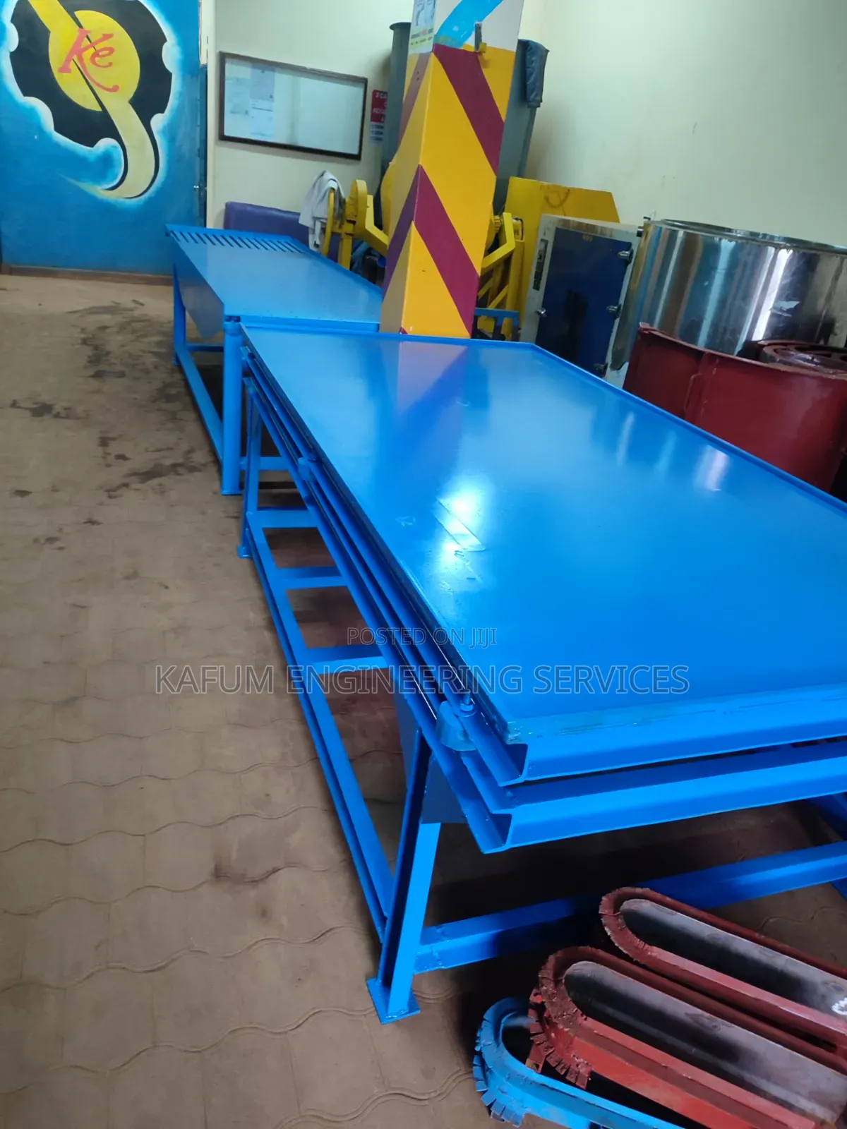 Vibrating Table Machine(For Precast Products)