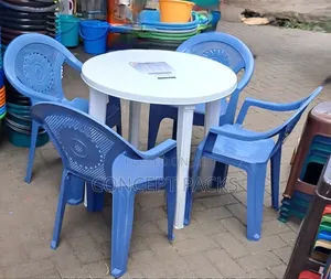 Plastic Garden 4 Chair and Round Table Set
