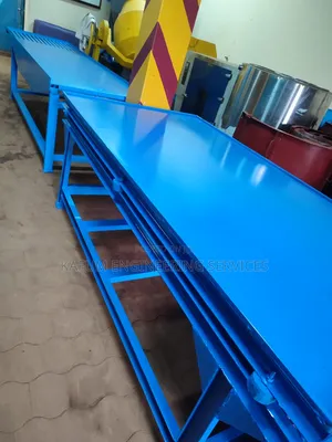 Vibrating Table Machine(For Precast Products)
