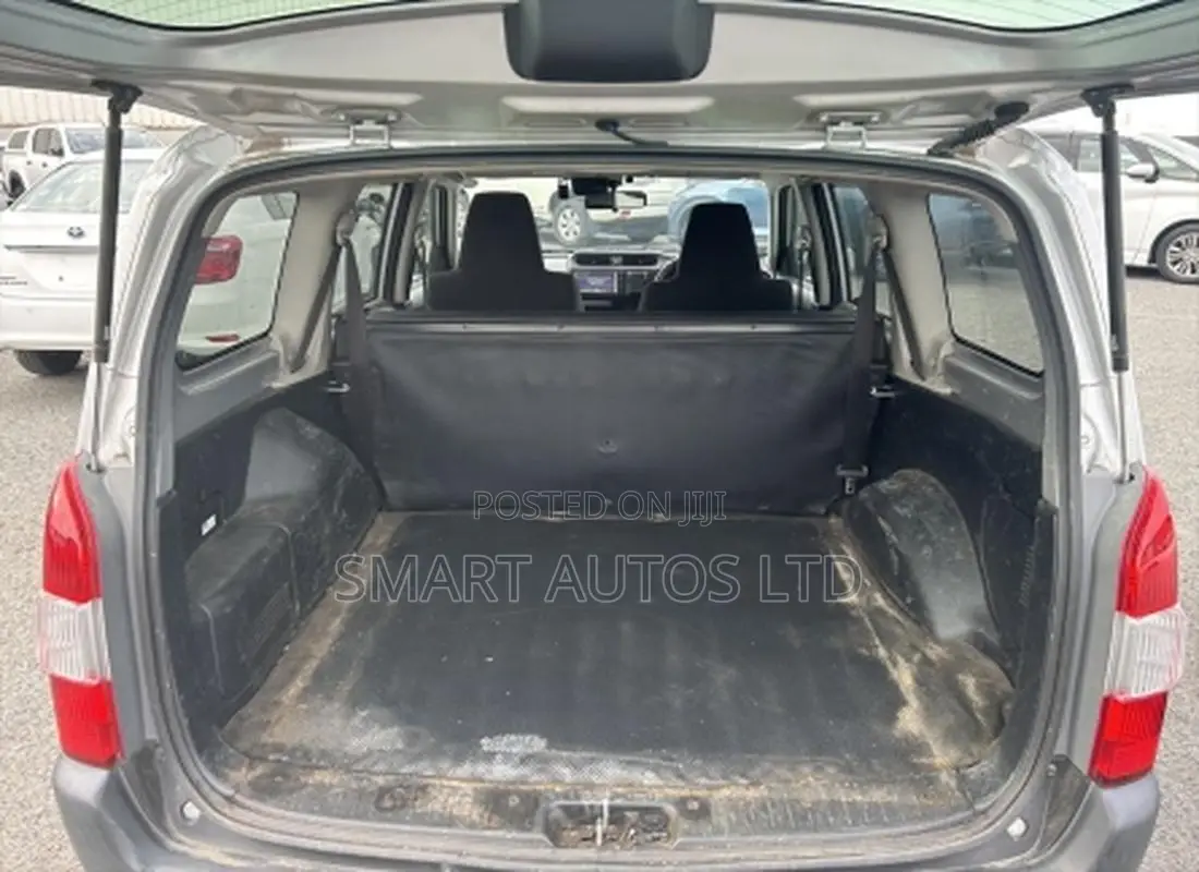 Toyota Succeed 2019 Silver