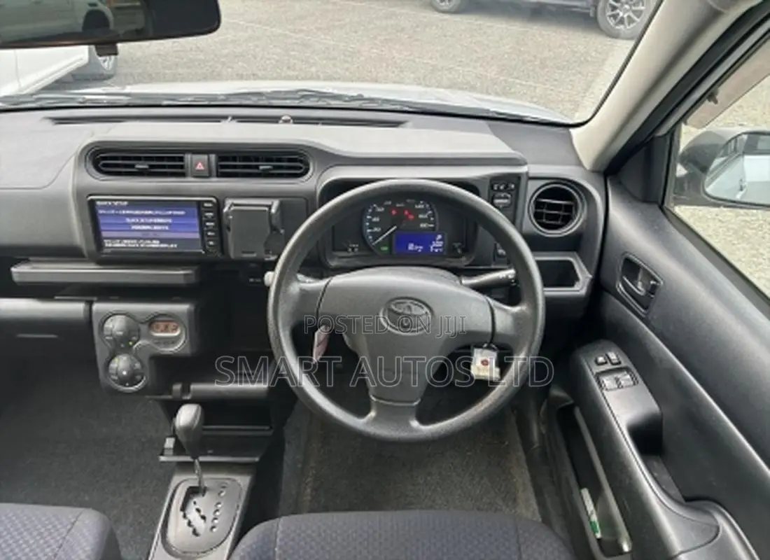 Toyota Succeed 2019 Silver