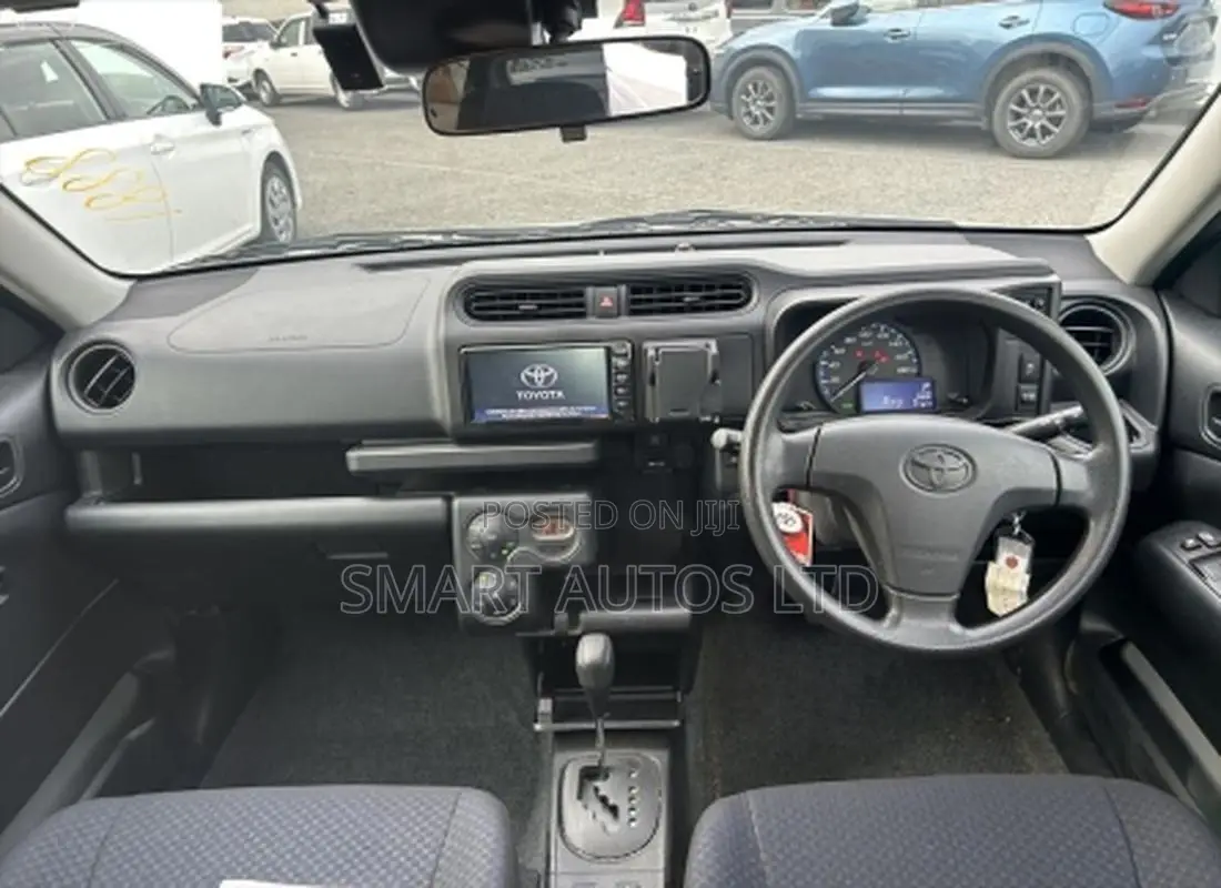 Toyota Succeed 2019 Silver