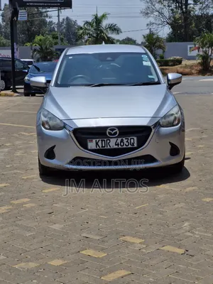 Mazda Demio 2017 Silver