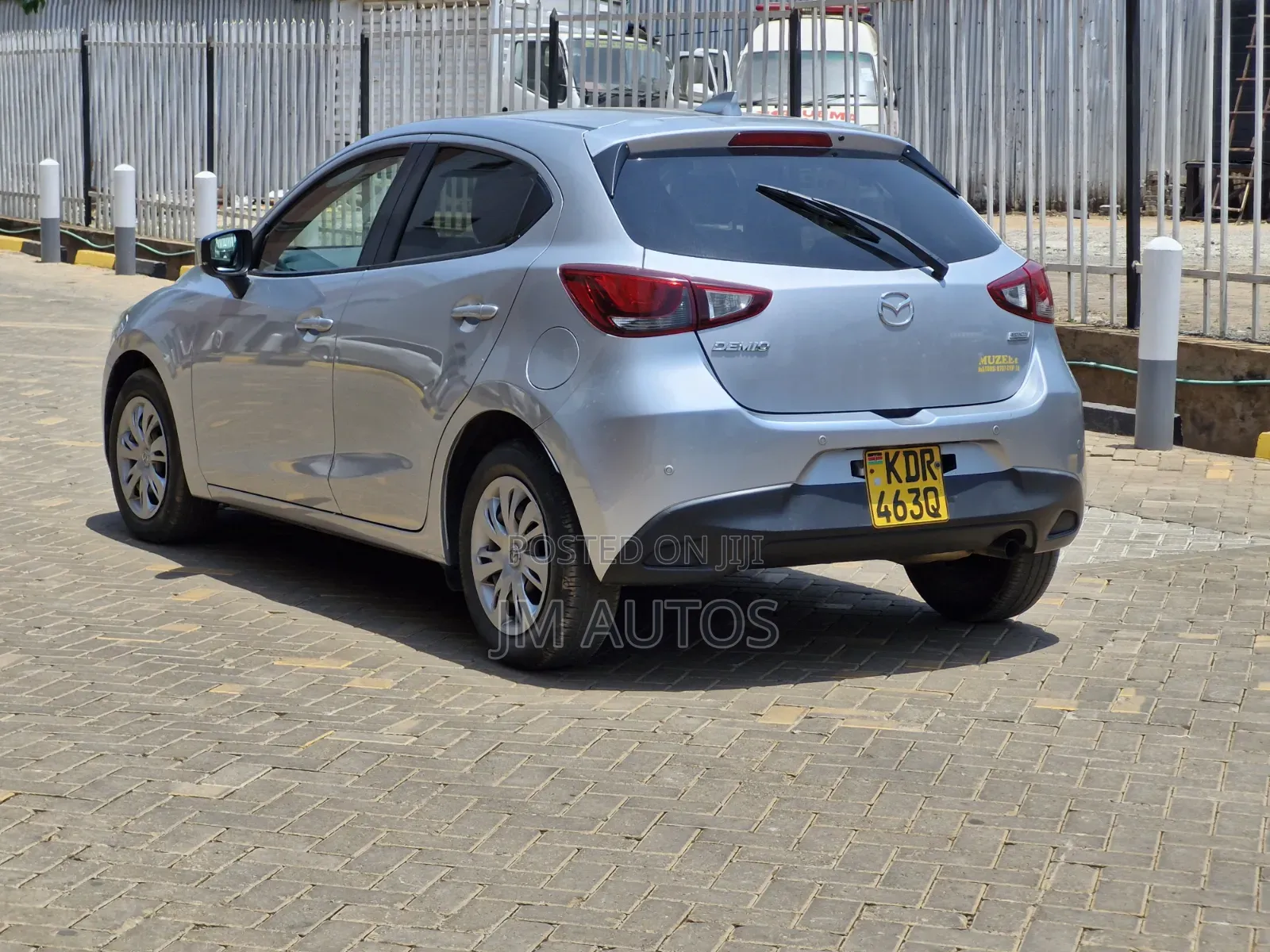 Mazda Demio 2017 Silver
