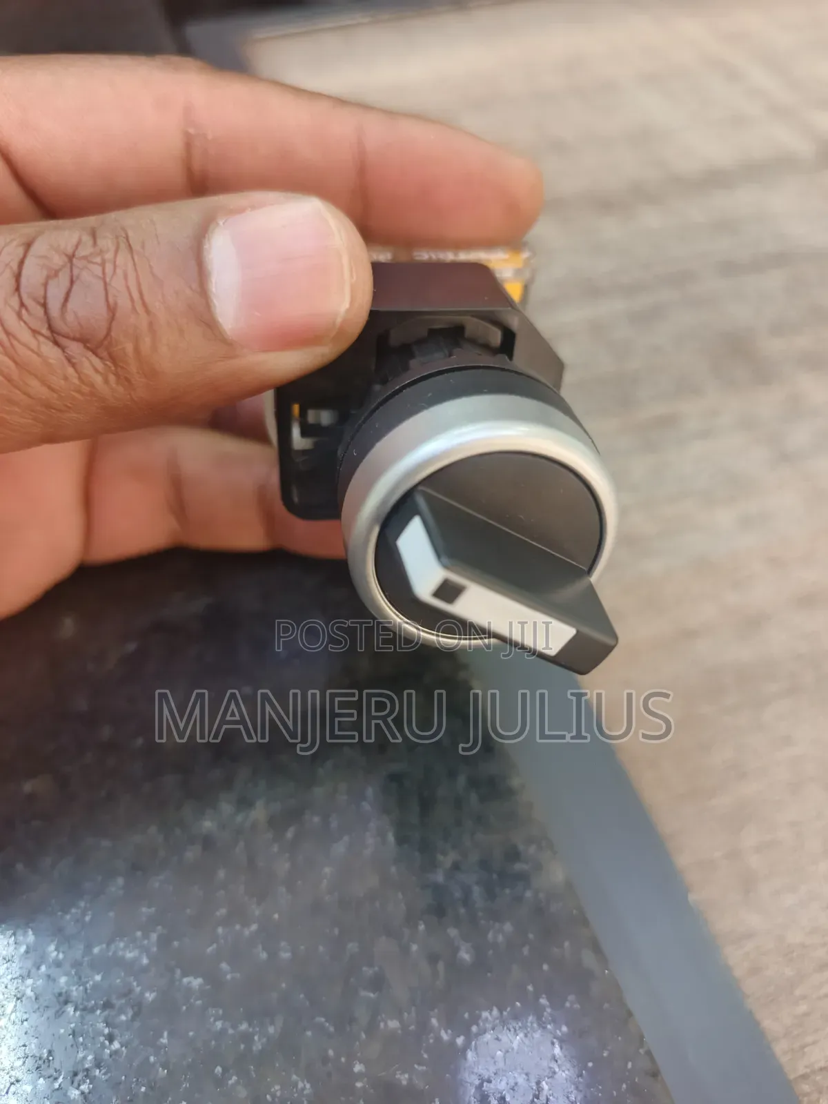 On Off Selector Switch