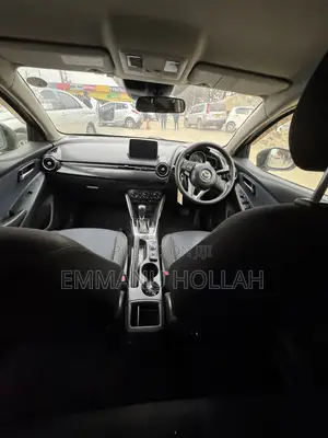 Mazda Demio 2016 Silver