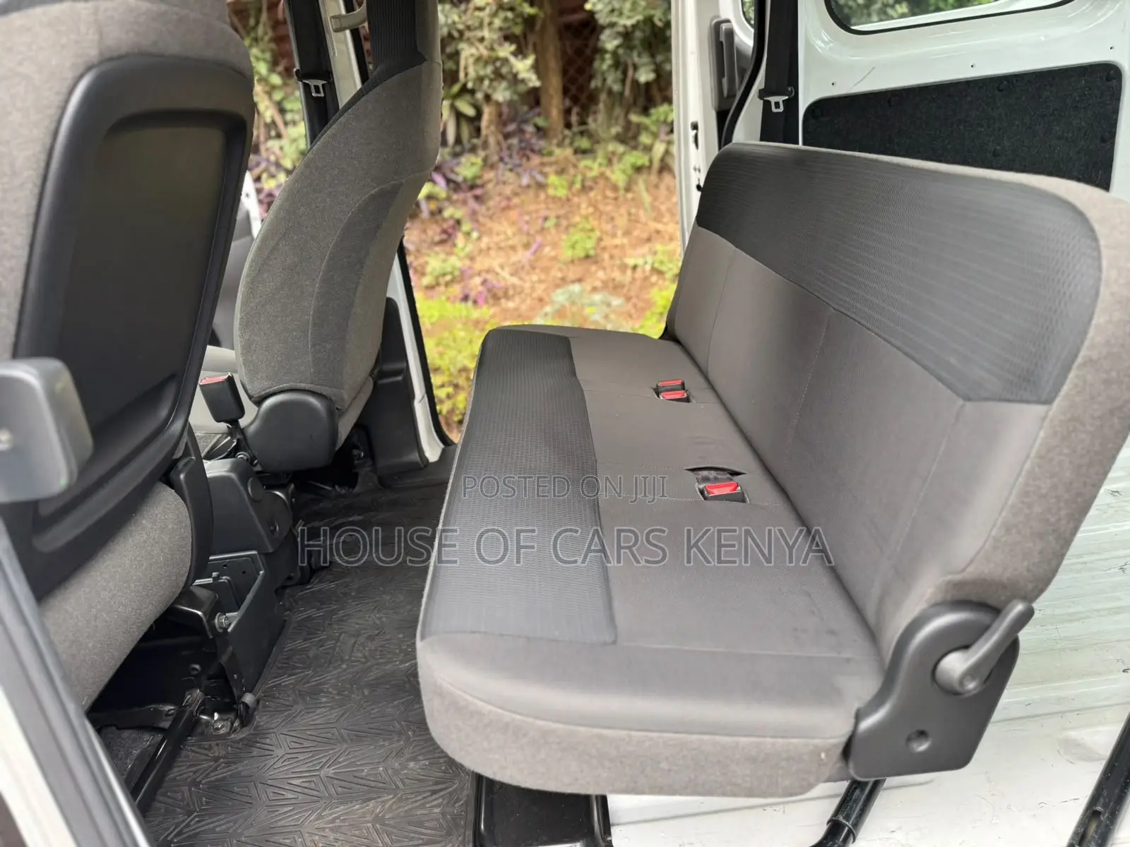 Nissan NV350 2019 White