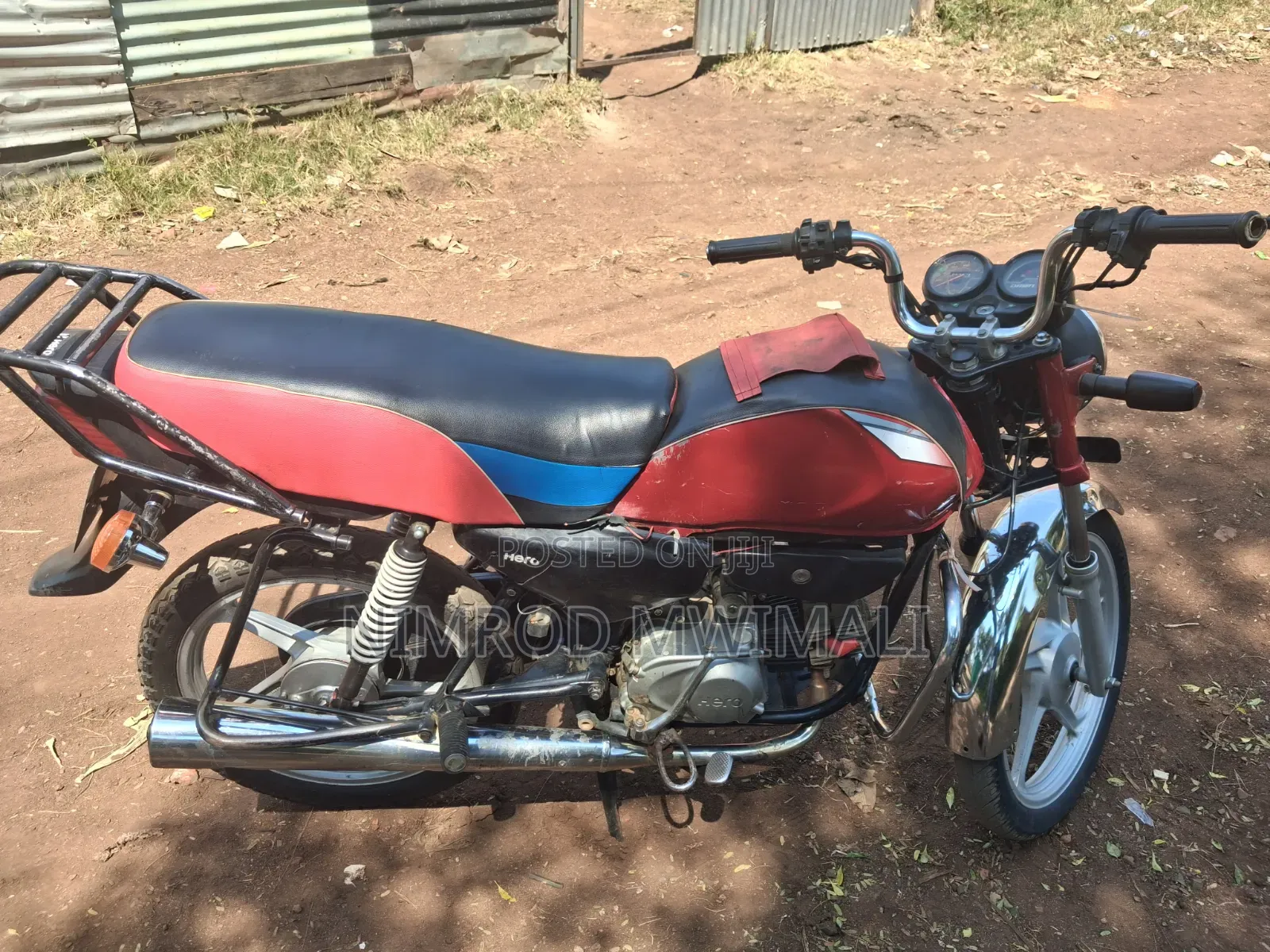 Hero Hunter 100 2022 Red
