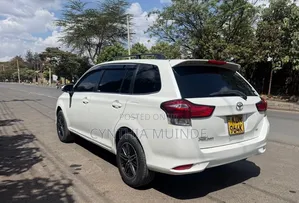 Toyota Corolla Fielder 2017 White