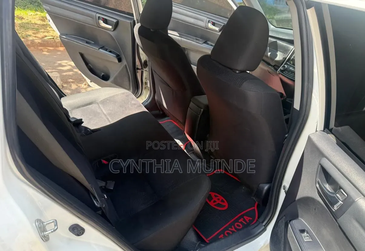 Toyota Corolla Fielder 2017 White