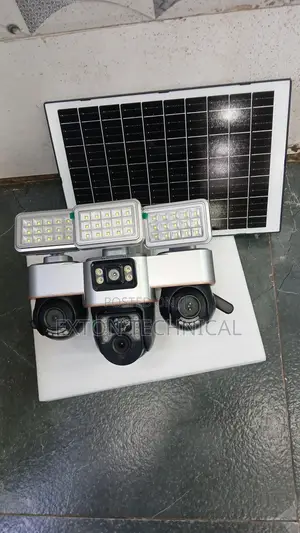 New 4g Triple Lens Solar PTZ With High-Brightness LED Solar Flood Ligt