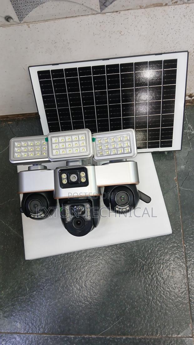 New 4g Triple Lens Solar PTZ With High-Brightness LED Solar Flood Ligt