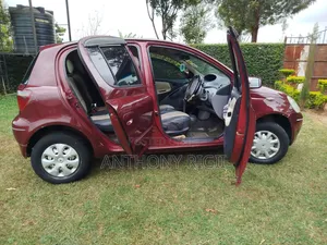 Toyota Vitz 2001 Burgundy