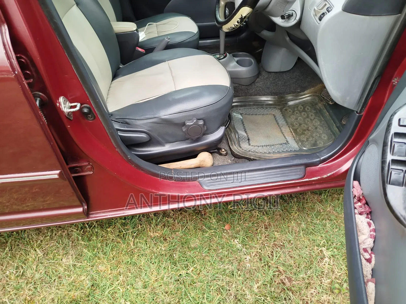Toyota Vitz 2001 Burgundy