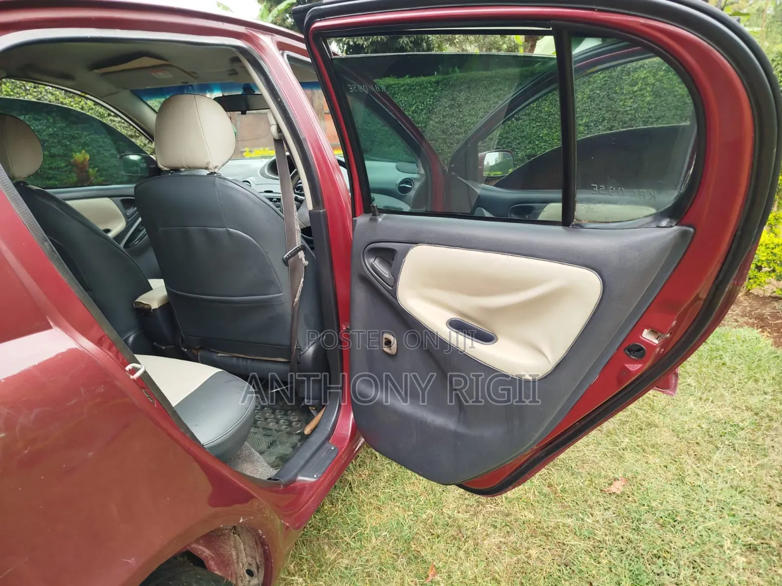 Toyota Vitz 2001 Burgundy