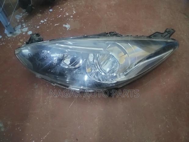 Demio 2012 Headlight Xenon - thumbnail 2
