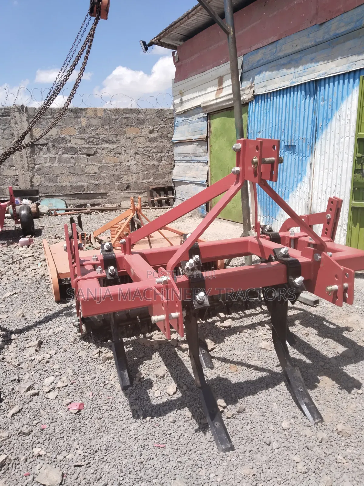 A 5 Tyne Chisel Plow
