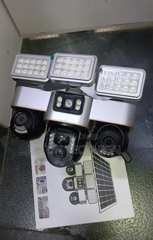 Affordable 4g Triple Lens Solar CCTV With Motion Sensor Security Liht