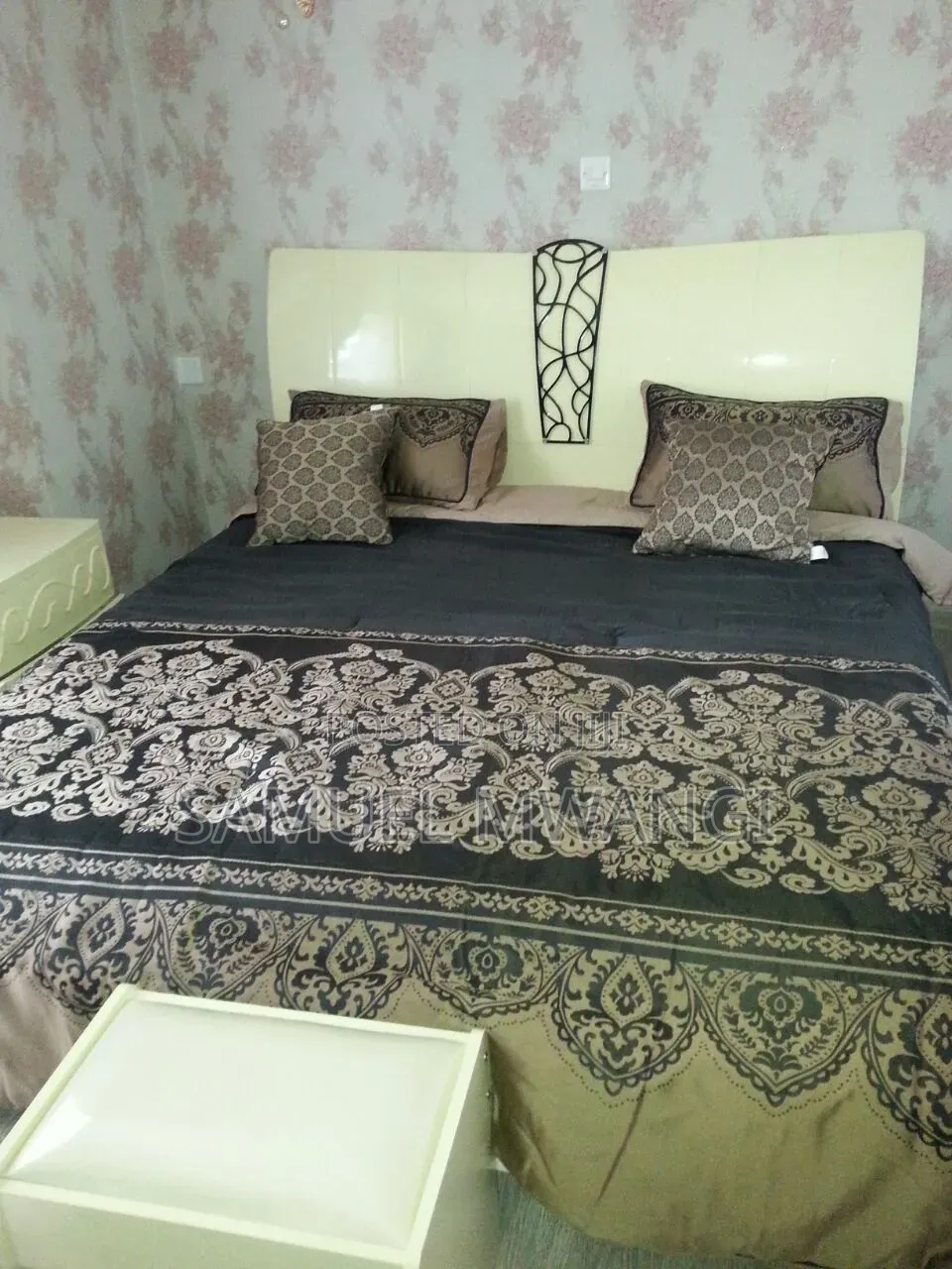 4bdrm Apartment in Raphta Road Area for sale