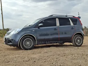 Nissan Note 1.4 2012 Gray