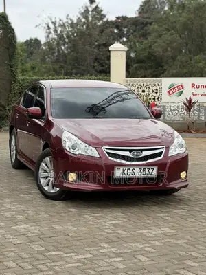 Subaru Legacy 2.5i Limited 2011 Maroon
