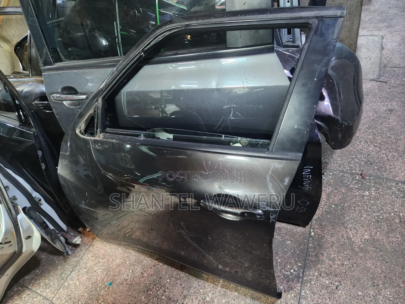 Nissan Juke Front Left Door 2010