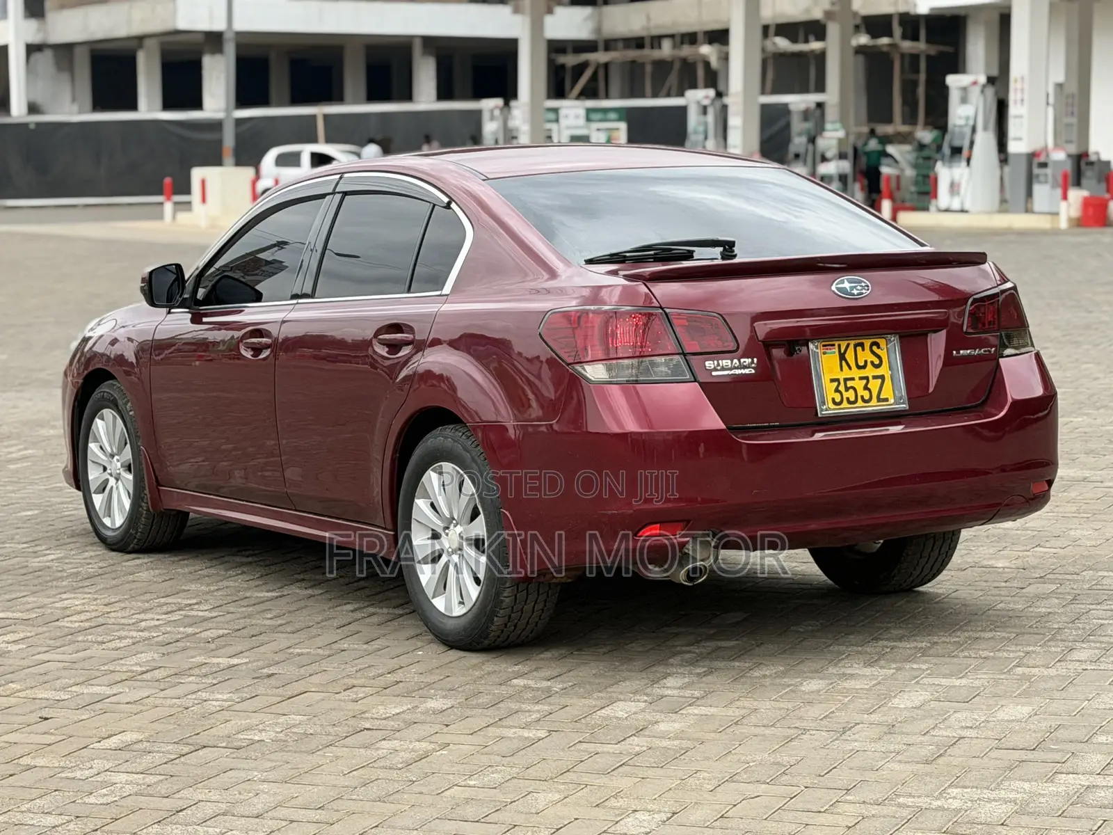 Subaru Legacy 2.5i Limited 2011 Maroon