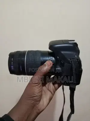 Canon EOS 750d (Body Only) + 75-300mm Zoom Lens