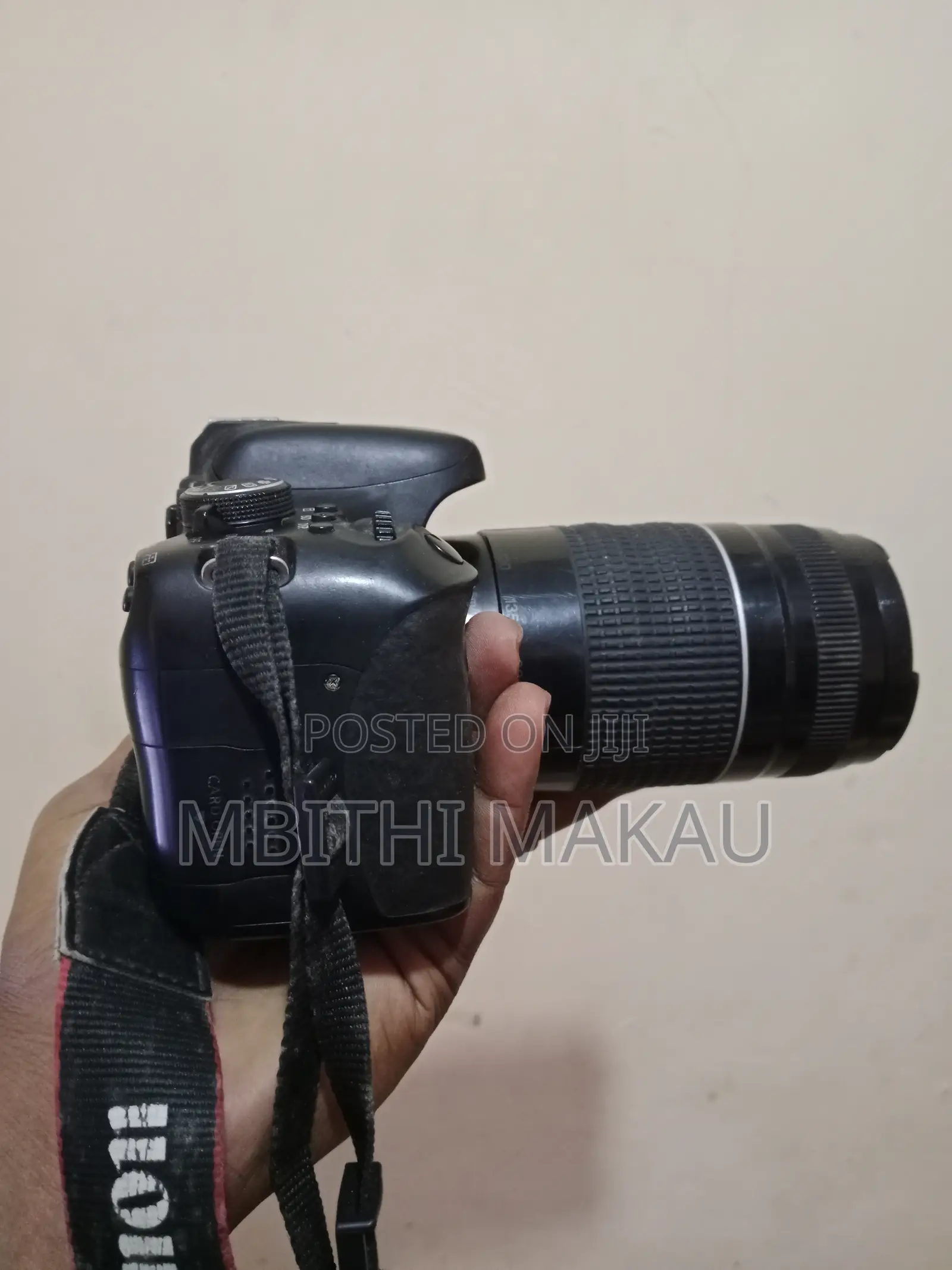 Canon EOS 750d (Body Only) + 75-300mm Zoom Lens
