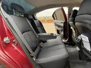 Subaru Legacy 2.5i Limited 2011 Maroon