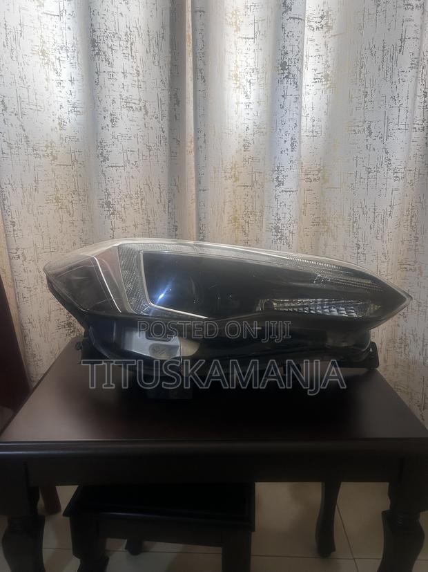 Subaru Impreza 2018 Headlight - main view