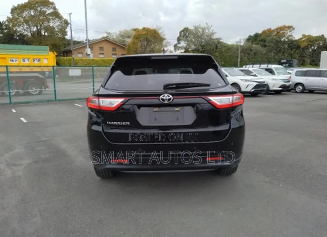 Toyota Harrier 2018 Matt Black